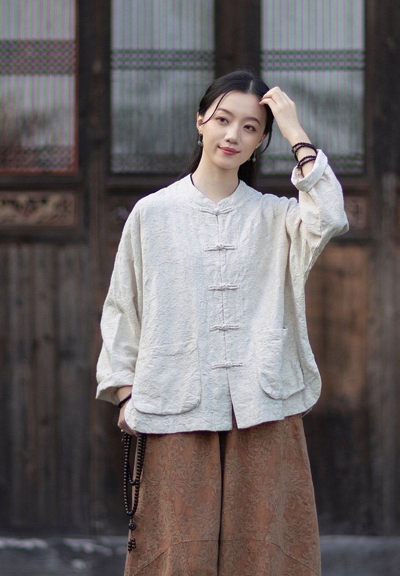 Chinese-style double-breasted linen shirt, loose fit, stand collar, with buttons on the front