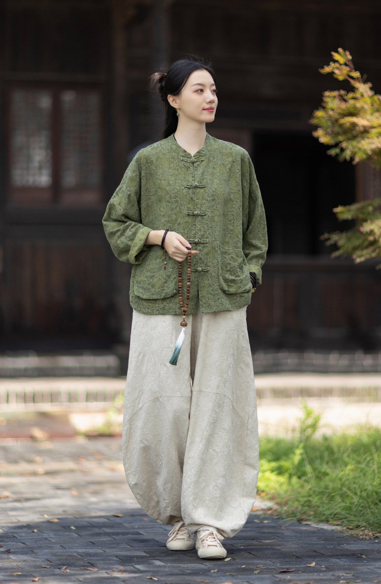 Chinese-style double-breasted linen shirt, loose fit, stand collar, with buttons on the front