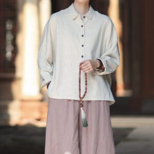 Woman's cotton and linen loose long-sleeved shirt