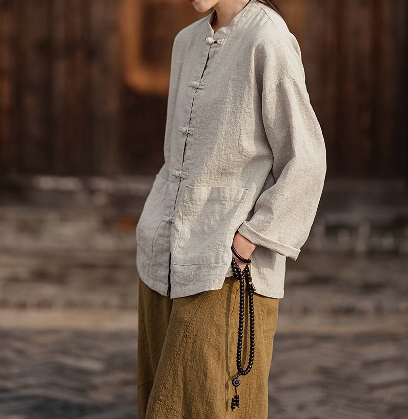 Women's ramie shirt for morning tai chi practice