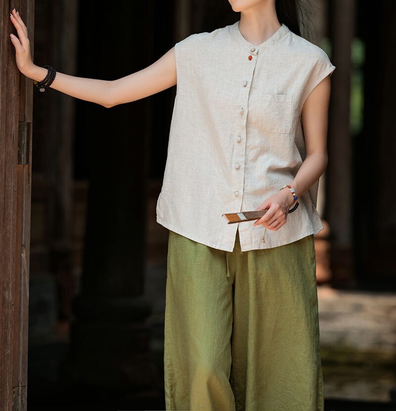 Women's stand collar vest sleeveless shirt