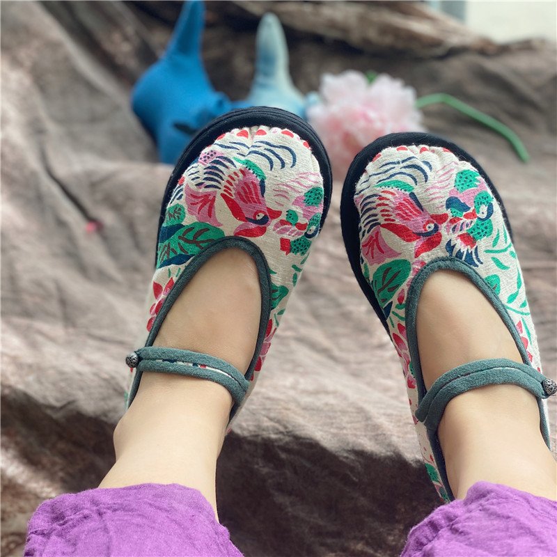 Women's handmade cloth shoes with mandarin duck pattern and single strap buckle
